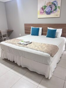 QUARTO CASAL
